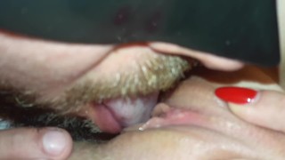 Amateur pussy licking orgasm