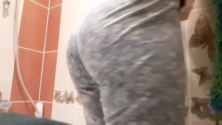 Teen piss