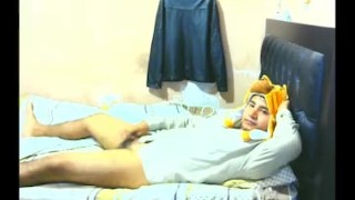 masturbándome recostado