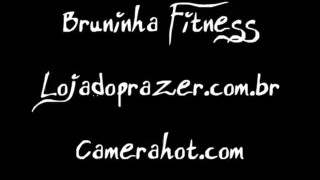 Fitness Schoolgirl Uniform striptease - Colegial fazendo strip