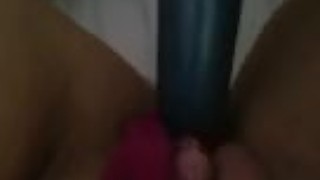 Shaved pussy - Close up using Toy (Looks and Feels great)