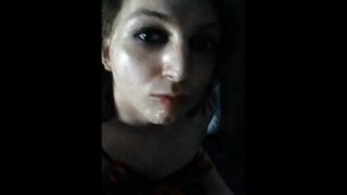 Trap smears cum on her lips for Daddy