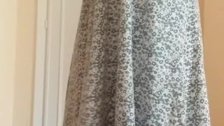 mamma ti becca mentrte ti seghi!