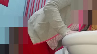 Italian Girl stinky fart in man face pt2