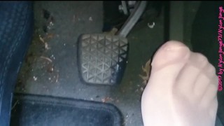 Badelatschen im Auto ** Nylon Feet **