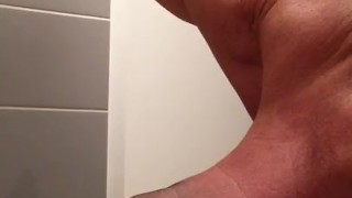 nettoyage de cuvette de toilette