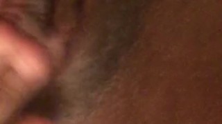 Teen Rubs her powdered pussy til she squirts