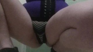 ass worship. Flirty violet