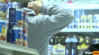 heat on the street sex in public - Scene 5