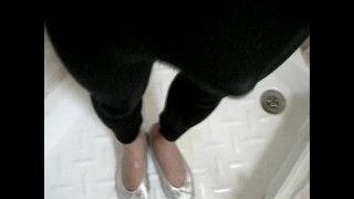 Piss-pee black leggings_jessykyna crossdresser