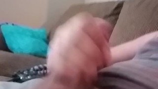 Chubby guy cums all over his shirt