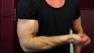 Flexing My Muscles 01