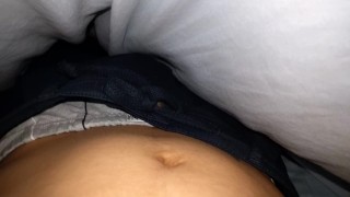 Masturbándome abajo de las sabadas