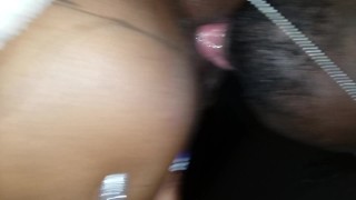 Eating that pussy up