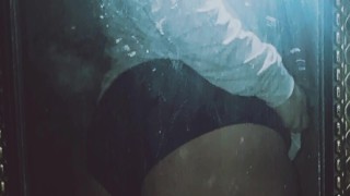 CUTE TEEN TAKES PICS FOR DADDY