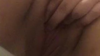 Girl rubbing her clit to orgasm