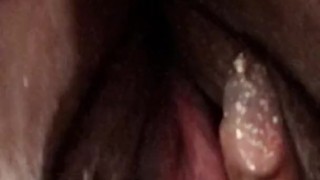 Squirting fat pussy