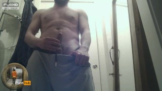 1080HP THE SOCCER PLAYER PISS IN SPORTS PANTS AND SMOKING FULL !!! + (DIRTY