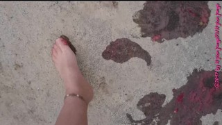 Die Zweite Erdbeere zertreten ** Nylon Spaß **