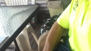 Aussie Tradie Soft Piss On Smoke Break