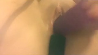 Teen squirting on her own
