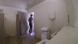park restroom