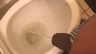 Pissing B4 the Pussy
