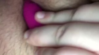 BBW plays with hairy pussy while daddy’s away