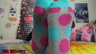 Smelly Sock Tease and Worship