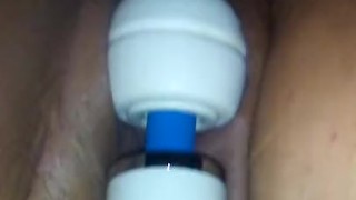 Hitachi wand on loud bbw