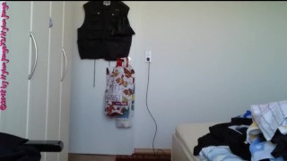 Nacktes Staubsaugen 2