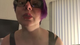 Fake fingernails smoking