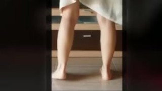 AMATEUR CASADA PROVOCANDO (--AL SALIR DE LA DUCHA--)