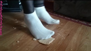 Sneaker Socken und das Toastbrot ** Crush Fun **