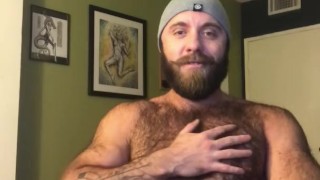 Lumberjack Jacks Off