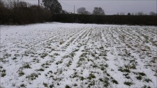 Snow Fuck & Cum Gargle