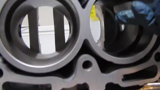 2007 Subaru Impreza Rebuild - Part 2 - Pistons Cylinders and How To Piston