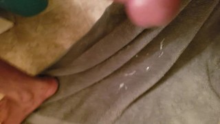 Close Up CUMSHOT!! BBC QUICKY