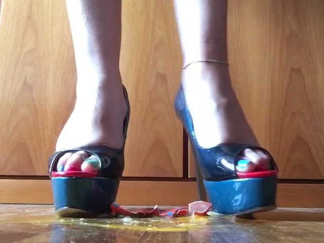 Crushing Easter Egg With Sexy High Heels 