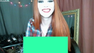 Camgirl shows off ass in cutoff jean shorts & finds new way tease lucywants
