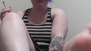 BBW milf smoking and sweaty footplay