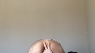 Hairy twink fingers himself