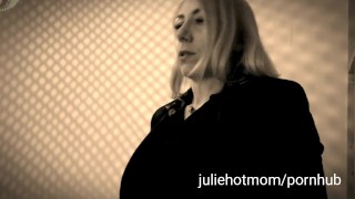 Découvre que sa belle-mère est infidèle