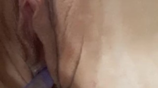 TEEN MASTURBATES WITH TOOTHBRUSH