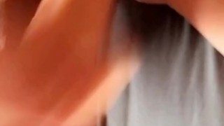 fucking myself while wvnder plays in the background