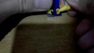 Poliziotto pelato scopa una puttana a gran velocità