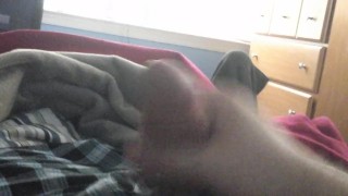 Woke up needing to cum quick