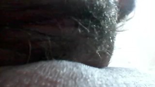 Buceta peluda de uma virgem! - Hairy pussy of a virgin!