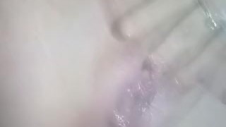 Playing with my pussy until i squirt