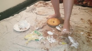 Messy dance